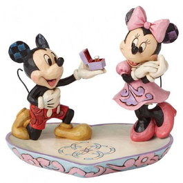 Enesco Figura Disney Tradiciones Mickey & Minnie Pedida de Mano