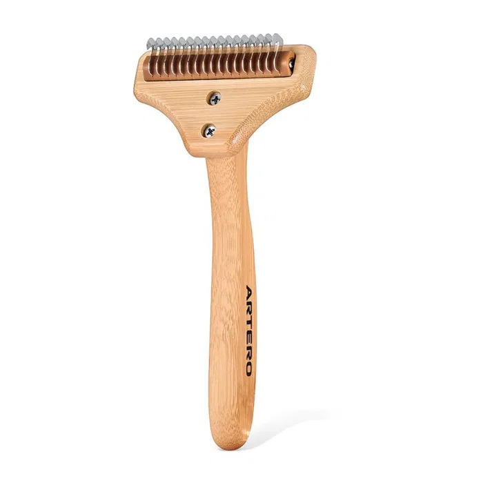 Artero Leo Desenredador Ergonómico de 17 Hojas Artero Leo Desenredador Ergonómico de 17 Hojas
