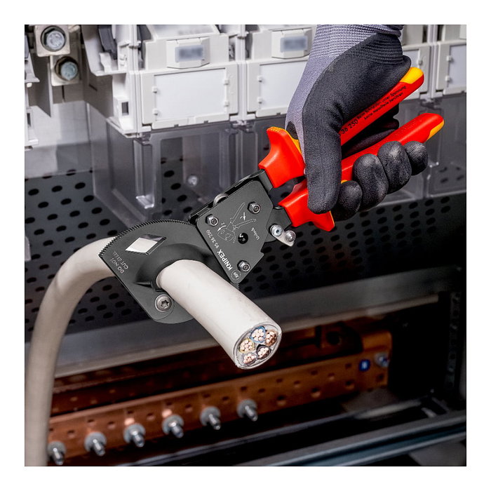 Knipex Cortacables 95 36 250