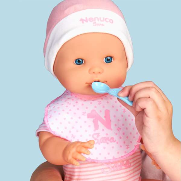 Famosa Muñeco Nenuco Sara 11 funciones 35 cm