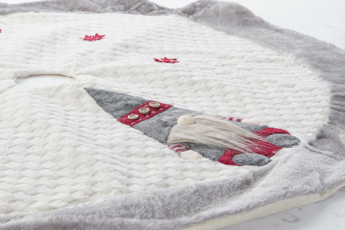 DKD Home Decor Base Arbol Navidad Tradicional Blanco Gris 106x1x106 cm (2 Unidades) DKD Home Decor Base Arbol Navidad Tradicional Blanco Gris 106x1x106 cm (2 Unidades)