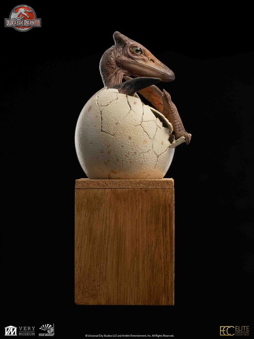 Jurassic Park III ECC Elite Creature Line Estatua Hatching Pterosaur 16 cm