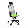Silla de oficina Horna con mecanismo Sincro/Traslack tapizada con Tela color Pistacho y malla color Blanco. Equipada con lumbar 1D, Brazos 1D, Cabecero Fijo y Ruedas 65 mm parqué