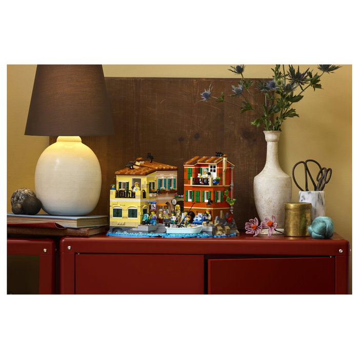 LEGO Ideas 21359 La Riviera Italiana Juego de Construcción 3251 Piezas para Adultos 18+ Años Multicolor