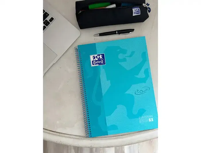 Oxford Cuaderno Europeanbook 1 Touch Write&Erase 80H A4+ 5x5 mm Microperforado T-Extradura Pack 5 Ud Azul Pastel