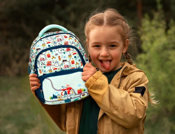 Liderpapel Mochila Multibolsillo Infantil Azul Cars 350x110x270 mm Liderpapel Mochila Multibolsillo Infantil Azul Cars 350x110x270 mm