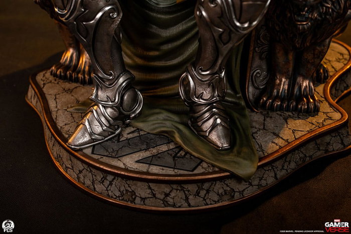 Premium Collectibles Studio Marvel Rivals Gamerverse Estatua 1/3 Dr. Doom