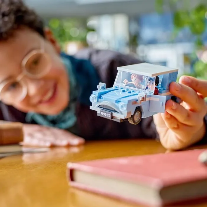 LEGO Harry Potter Ford Anglia Volador 76424 LEGO Harry Potter Ford Anglia Volador 76424