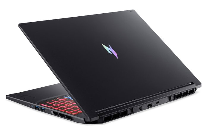 Acer Nitro V 16S Core 7-240H 16 pulg WUXGA 180Hz 32GB 1TB RTX 5060