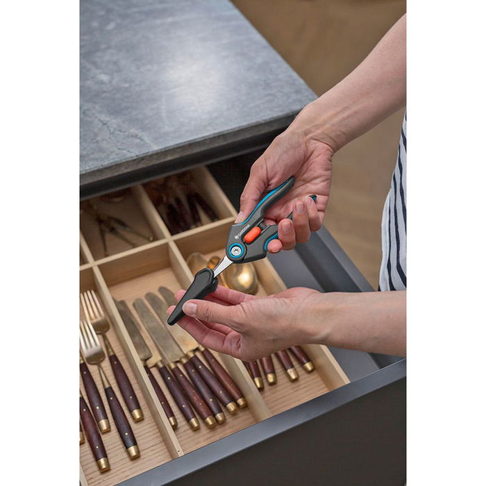 Gardena Tijeras Freshcut 12212-20 para Cosechar Hierbas Frescas Bayas o Flores Cortadas Corte Bypass