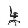 Silla de oficina Motilla con mecanismo Sincro tapizada con Tela color Marrón oscuro y malla color Gris. Equipada con lumbar 1D, Brazos 3D y Ruedas 65 mm parqué