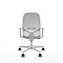 Silla de oficina Cilanco con mecanismo Sincro tapizada con Tela color Gris claro y malla color Blanco. Equipada con lumbar 1D, Reposabrazos blancos y Ruedas 65mm nailon