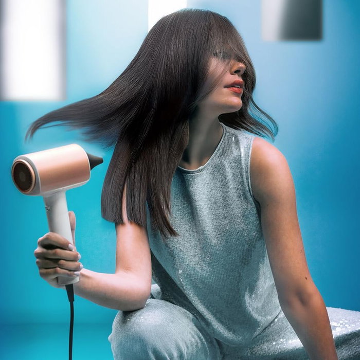 Cecotec Secador de Pelo DryGlam Nano Plasma 1600W Ionizador Silencioso Negro Brushless