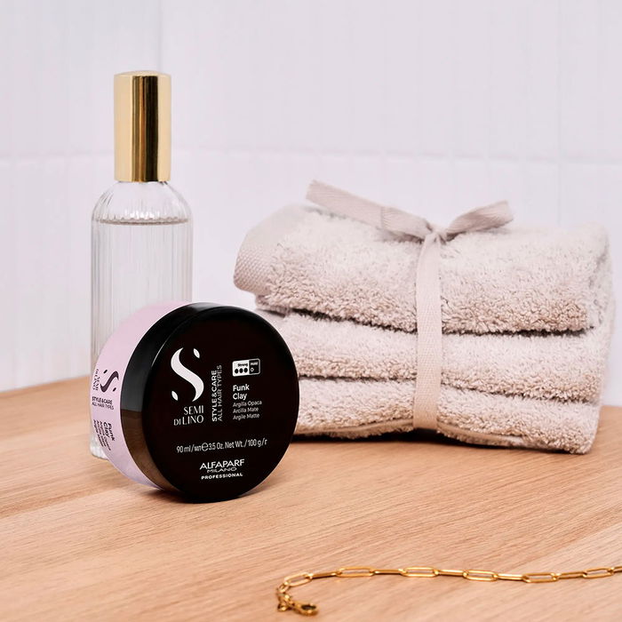 Alfaparf Milano STYLE STORIES funk clay - Cera de peinado efecto mate, fijación media, textura cremosa con arcilla y Moringa, 100 ml