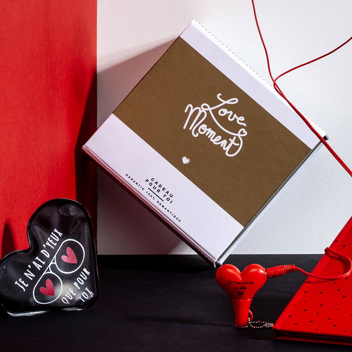 The Concept Factory Caja de Regalo 'Love Moment' Romántica, Plegable, 14x14x5.5 cm, Papel Rojo y Dorado