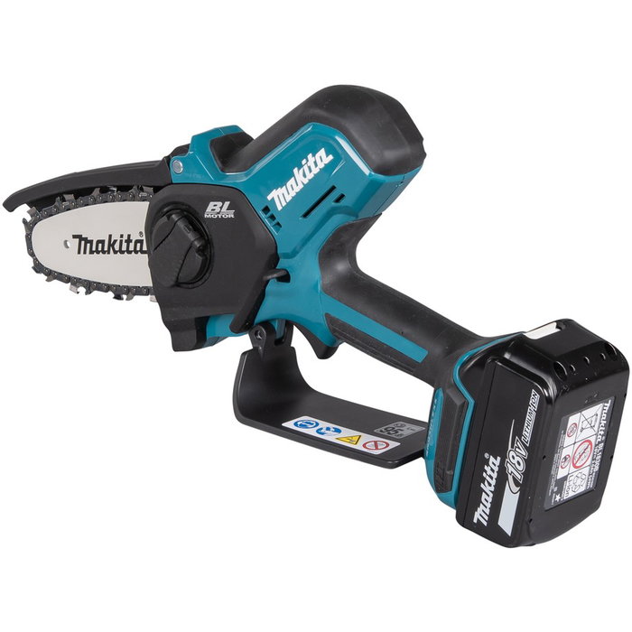 Makita Motosierra de Podar DUC101Z sin Batería, 18V, 10 cm, 8 m/s, Motor 320W, Depósito Aceite 0.055 L, 76 dB, Color Negro/Azul Makita Motosierra de Podar DUC101Z sin Batería, 18V, 10 cm, 8 m/s, Motor 320W, Depósito Aceite 0.055 L, 76 dB, Color Negro/Azul