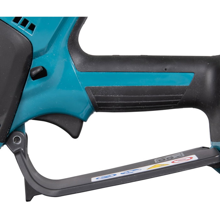 Makita Motosierra de Podar DUC101Z sin Batería, 18V, 10 cm, 8 m/s, Motor 320W, Depósito Aceite 0.055 L, 76 dB, Color Negro/Azul Makita Motosierra de Podar DUC101Z sin Batería, 18V, 10 cm, 8 m/s, Motor 320W, Depósito Aceite 0.055 L, 76 dB, Color Negro/Azul