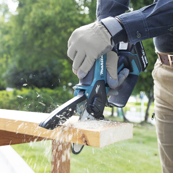 Makita DUC101Z Sierra de poda inalámbrica