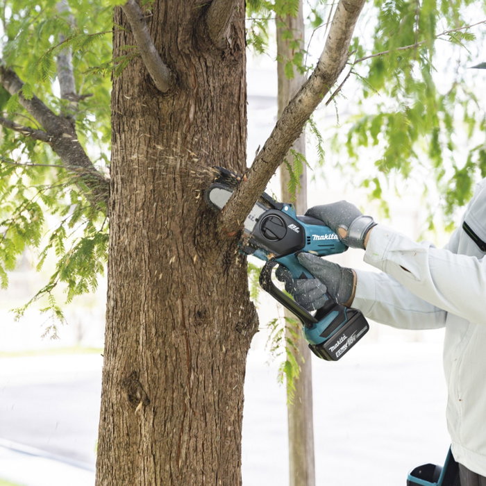 Makita DUC101Z Sierra de poda inalámbrica