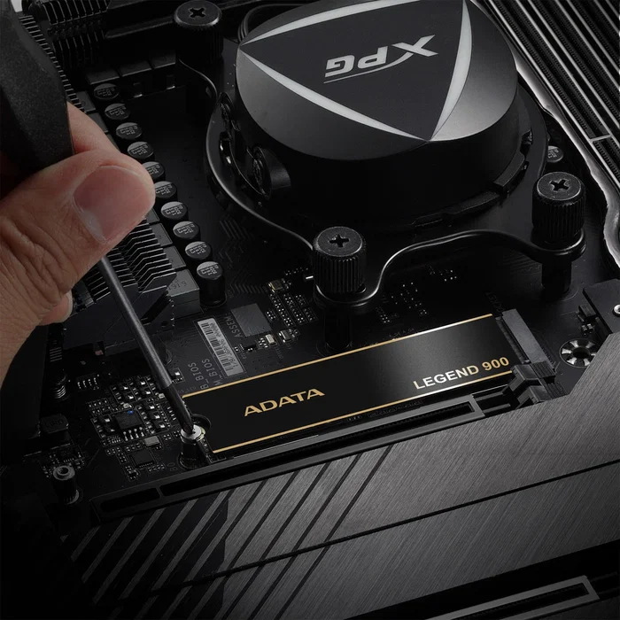 ADATA SSD Legend 900 1TB M.2 PCIe Gen4 x4 NVMe 1.4 - 7000 MB/s Lectura, 5400 MB/s Escritura, 3D NAND, ECC, Universal