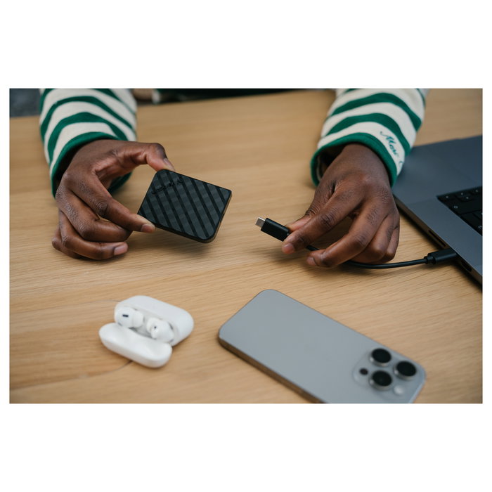 Verbatim Store 'n' Go Mini Diamond 512 GB SSD USB-C Verbatim Store 'n' Go Mini Diamond 512 GB SSD USB-C