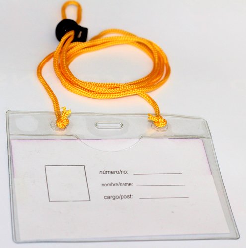 Funda Distintivo Iberplas Pvc 200Μ Pl.Nj.Con Cordon Ajustable 65X105Mm Paquete De 50 Funda Distintivo Iberplas Pvc 200Μ Pl.Nj.Con Cordon Ajustable 65X105Mm Paquete De 50