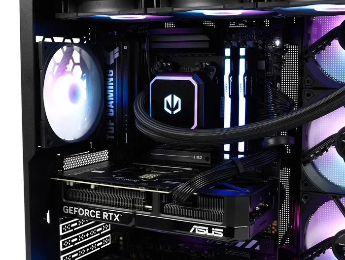 Komputronik Level UP [J36] Ordenador de sobremesa Ryzen 5 9600X | RTX 5070 | 64GB RAM | 4TB SSD + 8TB HDD | Windows 11 Pro
