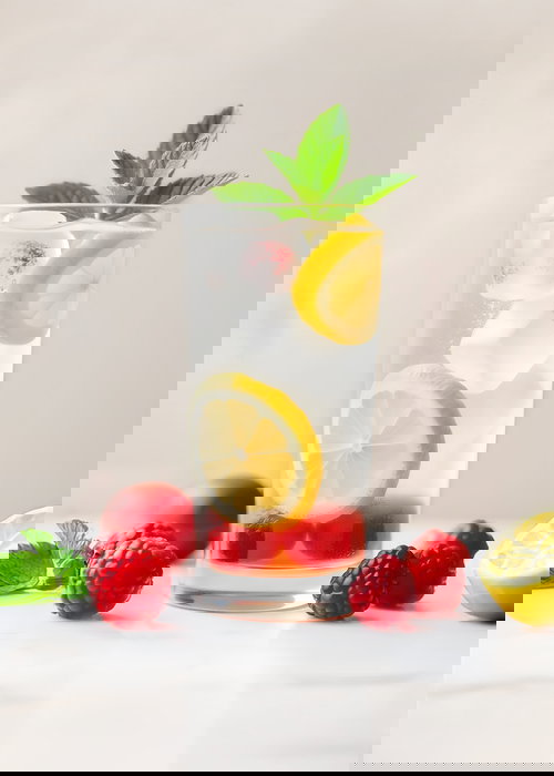 Inde Cubitera Flexible de Silicona para 6 Cubitos de Hielo Lua Quttin, 16.5x11.3x5 cm (24 Unidades)