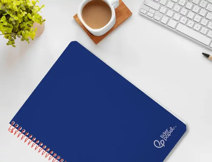 Liderpapel Cuaderno Espiral Witty A4 Tapa Dura 80 Hojas 90g Cuadro 4mm Azul Oscuro