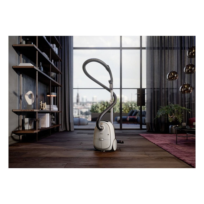 AEG AB61H65W Aspiradora Cilíndrica con Bolsa, 850 W, Filtro Allergy Plus HEPA, Radio 12m, Capacidad 3.5 L, Color Blanco