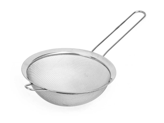 Kinvara Colador de Acero Inoxidable con Soporte, Diámetro 16 cm, Longitud 30 cm, Color Metal (Set de 12) Kinvara Colador de Acero Inoxidable con Soporte, Diámetro 16 cm, Longitud 30 cm, Color Metal (Set de 12)