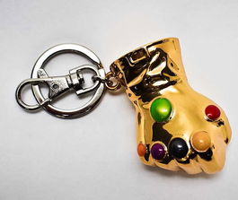 Semic Studios Llavero Marvel Guantelete del Infinito - Colección Marvel Semic Studios