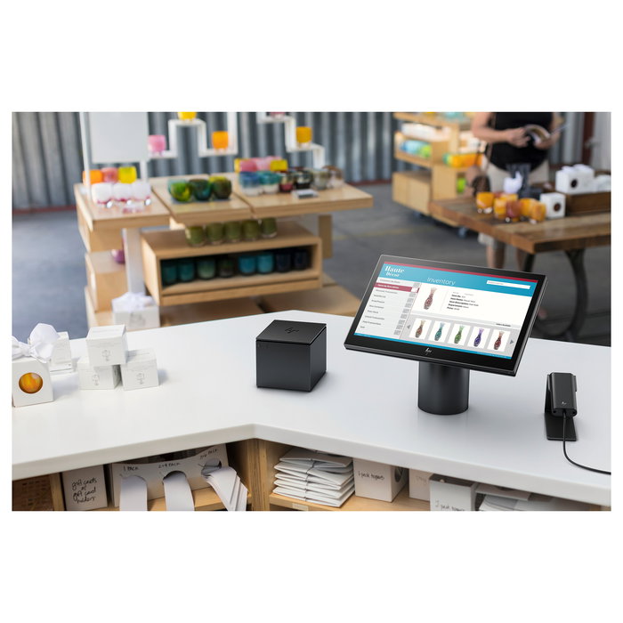 HP EO145 AiO T Intel i5-7300U 35,56cm Táctil 8GB 256GB SSD Windows 10 IoT Enterprise 3A Gar.