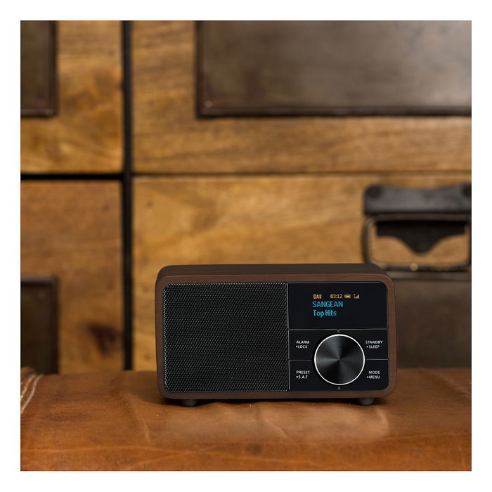 Sangean DDR-7 - Radio Digital DAB+ y FM con Bluetooth 5.0, Pantalla OLED, 8W, Batería Recargable, Reloj y Alarma, Acabado en Madera Oscura Sangean DDR-7 - Radio Digital DAB+ y FM con Bluetooth 5.0, Pantalla OLED, 8W, Batería Recargable, Reloj y Alarma, Acabado en Madera Oscura