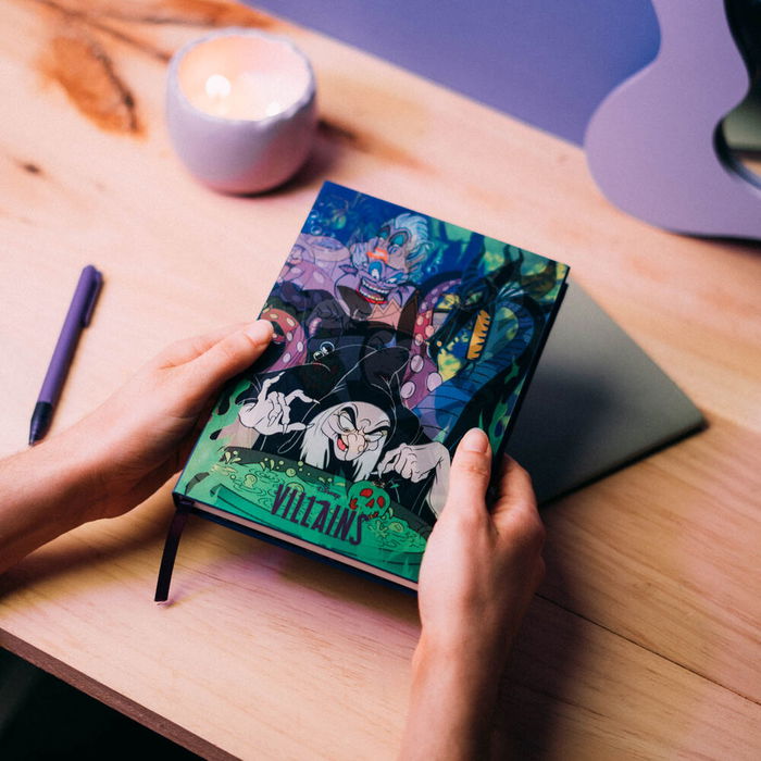 ERIK Cuaderno A5 Villanas Disney Lenticular 3D Tapa Dura 96 Hojas Punteadas Con Bolsillo Y Marcapáginas