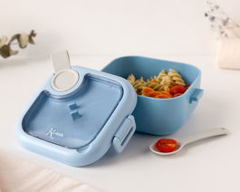 KioKids Caja Almuerzo Azul 750 ml Con Cuchara Gris Hermética Apta Lavavajillas +4 Meses