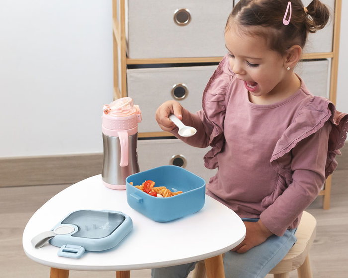 KioKids Caja Almuerzo Azul 750 ml Con Cuchara Gris Hermética Apta Lavavajillas +4 Meses