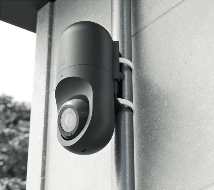 Ubiquiti Soporte de Pared/Poste para Cámara G3/G5 Flex, Policarbonato/Caucho, IPX4, Paquete de 3