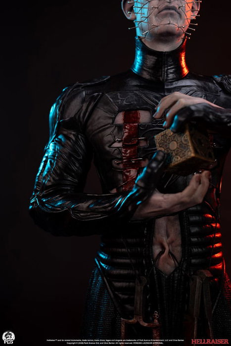 Premium Collectibles Studio Hellraiser Estatua 1/3 Pinhead 79 cm