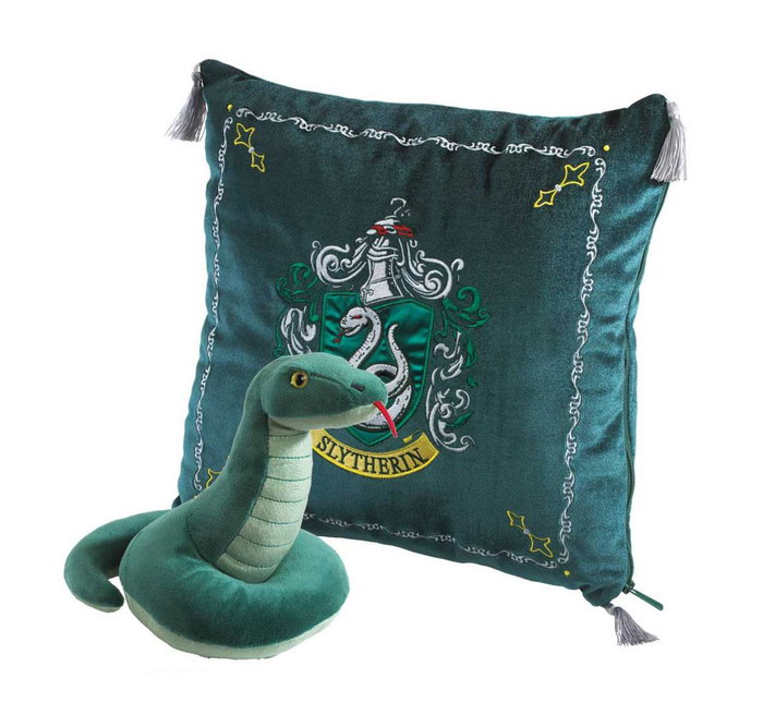 Noble Collection Almohada con Peluche de la Mascota Slytherin Harry Potter