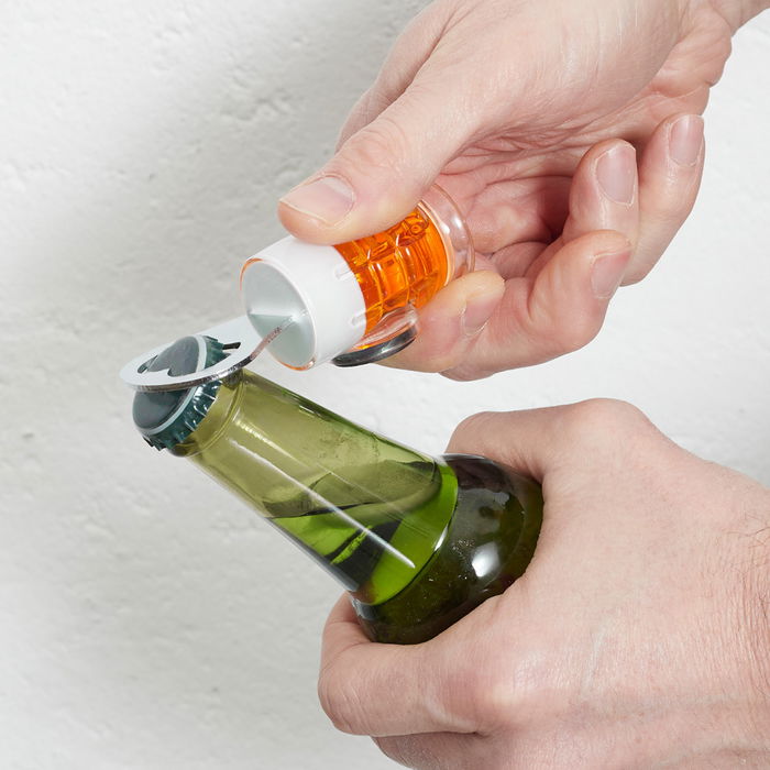 Mister Gadget Abrebotellas Con Imán de Plástico Colección Pour Lui