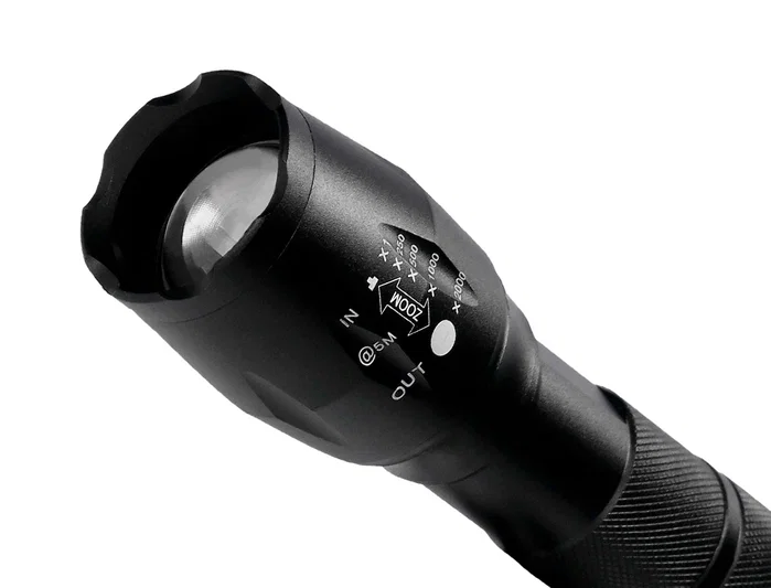 Q-connect Linterna telescópica de aluminio 5W negra Q-connect Linterna telescópica de aluminio 5W negra