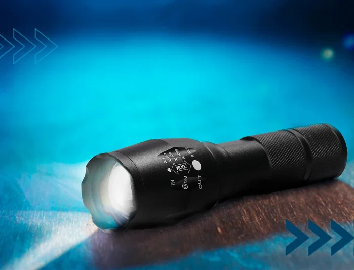 Q-connect Linterna telescópica de aluminio 5W negra Q-connect Linterna telescópica de aluminio 5W negra