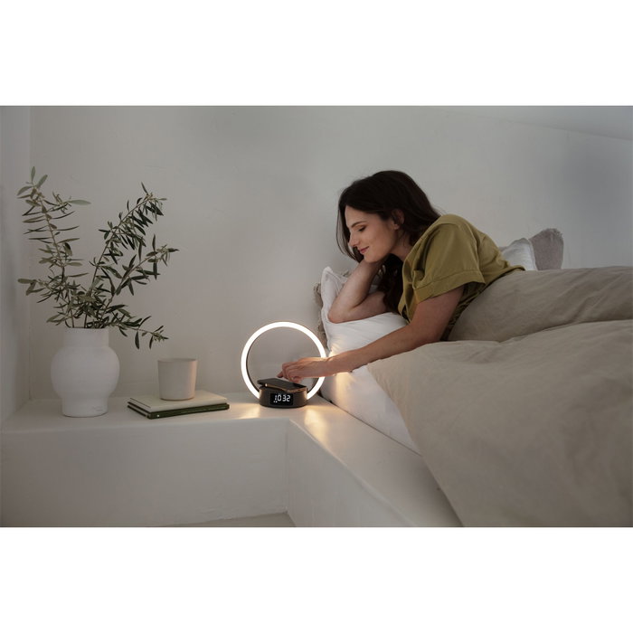 Beurer WL 65 Wake-up Light con estación de carga rápida inalámbrica Beurer WL 65 Wake-up Light con estación de carga rápida inalámbrica