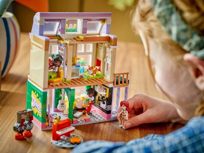LEGO Friends Tienda de Música y Apartamento LEGO Friends Tienda de Música y Apartamento