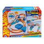 Hot Wheels Circuito Supersalto Motorizado JDB49 - Set Pista Creator con Coche 1:64 y Propulsor para Diseños Únicos