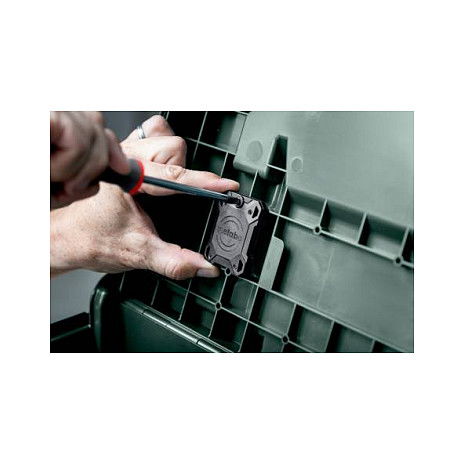 Metabo 626965000 Buscador (Tracker) Universal para iOS con Metabo App, Apple CarPlay, Resistente al Agua IP67 - Negro