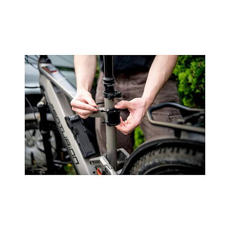 Metabo 626965000 Buscador (Tracker) Universal para iOS con Metabo App, Apple CarPlay, Resistente al Agua IP67 - Negro