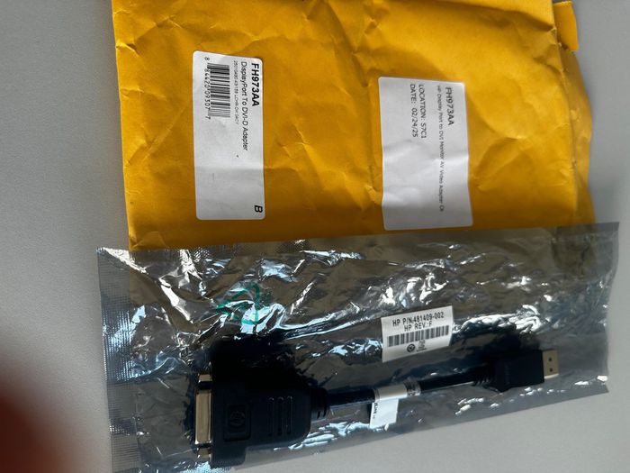 HP FH973AA Adaptador de DisplayPort a DVI-D
