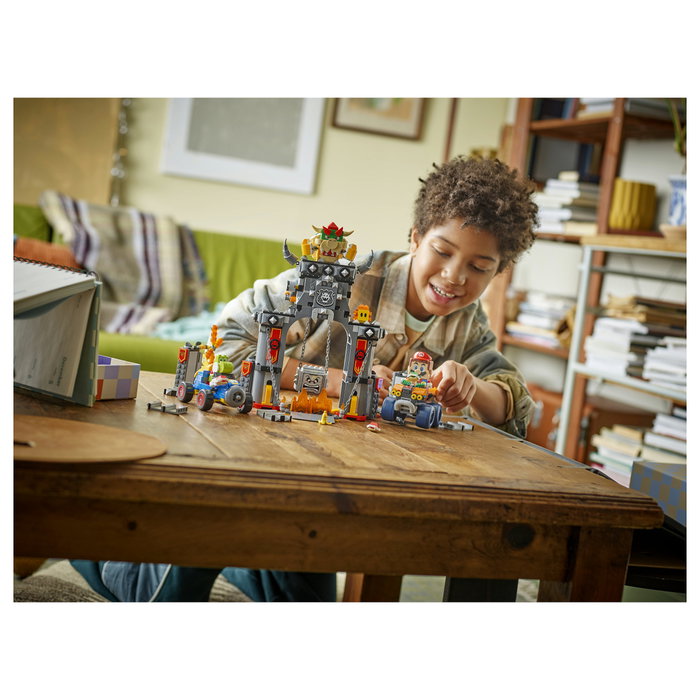 LEGO 72039 Super Mario - Mario Kart: Castillo de Bowser, Juego de construcción, 9+ años, 1068 piezas, Multicolor
